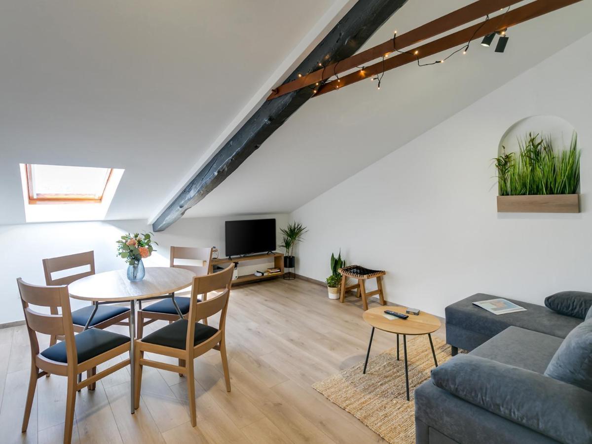 פורץ Fantattic Apartment City Center מראה חיצוני תמונה