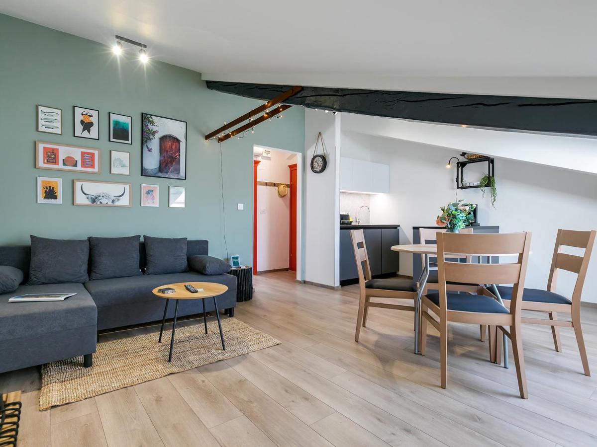 פורץ Fantattic Apartment City Center מראה חיצוני תמונה
