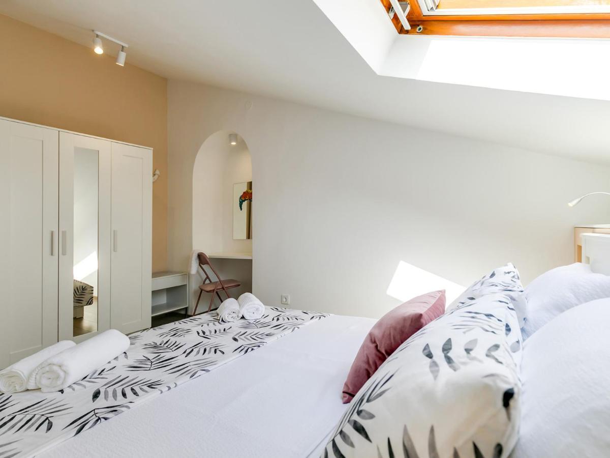 פורץ Fantattic Apartment City Center מראה חיצוני תמונה