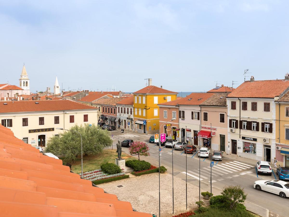 פורץ Fantattic Apartment City Center מראה חיצוני תמונה